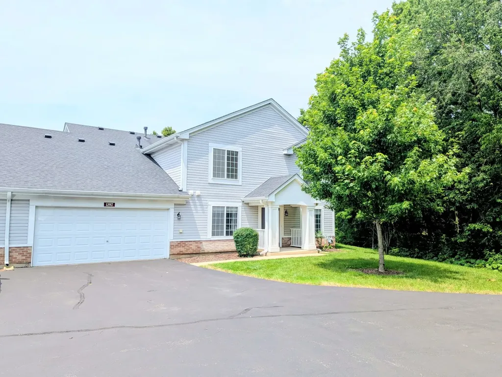 13917 South Cambridge Circle Plainfield IL 60544