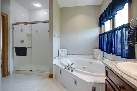 1400 Eagle Ridge Drive Antioch IL 60002