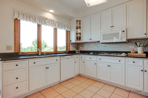1400 Eagle Ridge Drive Antioch IL 60002