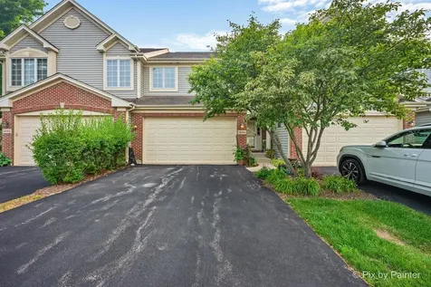 1284 West Lake Drive Cary IL 60013