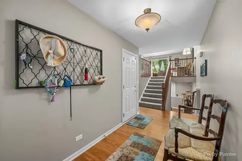 1284 West Lake Drive Cary IL 60013