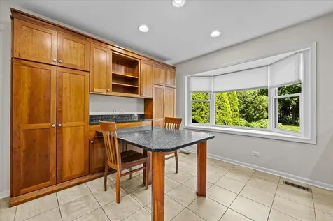 1675 Sherwood Road Highland Park IL 60035