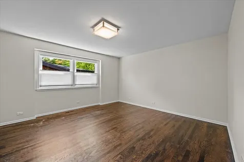 1675 Sherwood Road Highland Park IL 60035