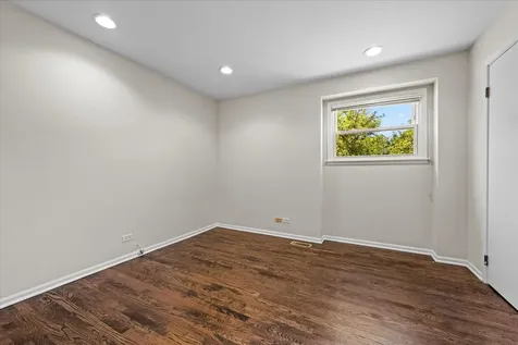 1675 Sherwood Road Highland Park IL 60035