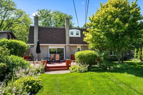 1675 Sherwood Road Highland Park IL 60035