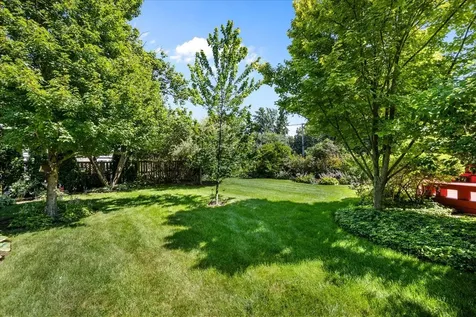 1675 Sherwood Road Highland Park IL 60035
