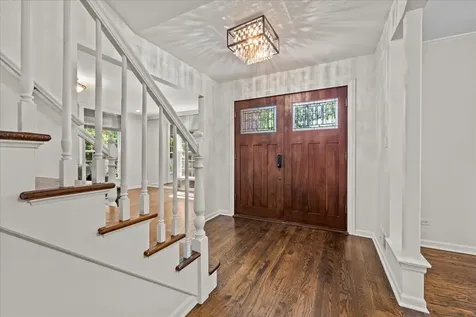 1675 Sherwood Road Highland Park IL 60035