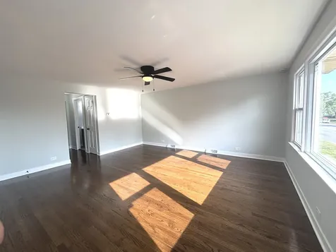 15711 Dixie Highway Harvey IL 60426