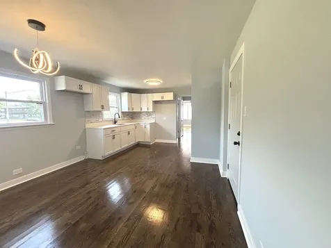 15711 Dixie Highway Harvey IL 60426