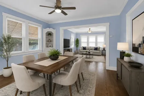 10243 South Parnell Avenue Chicago IL 60628