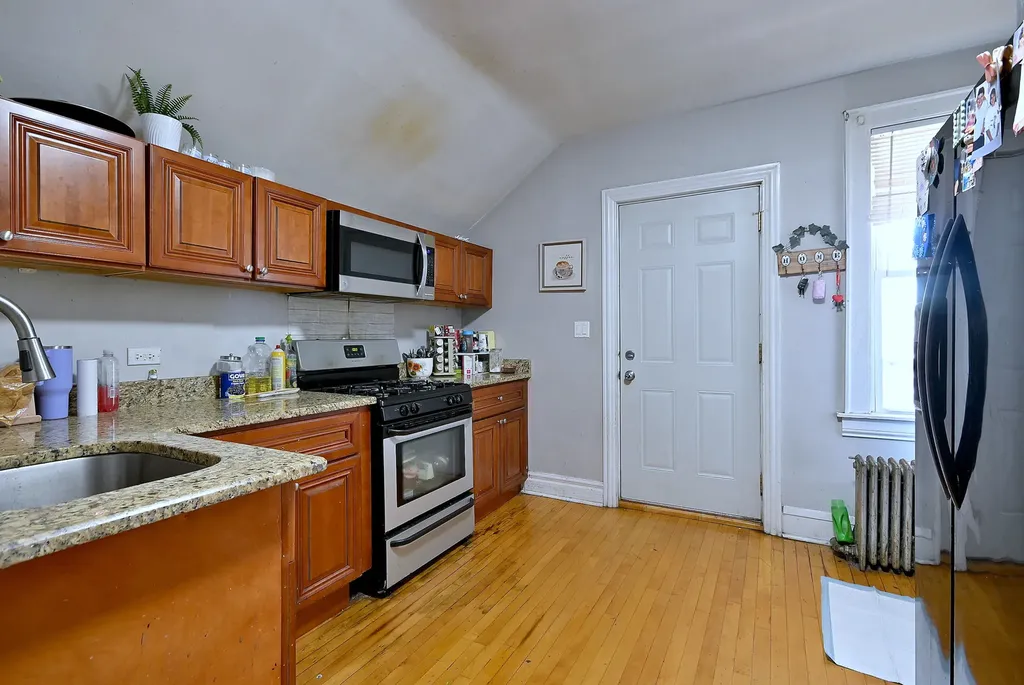 4703 West Parker Avenue Chicago IL 60639