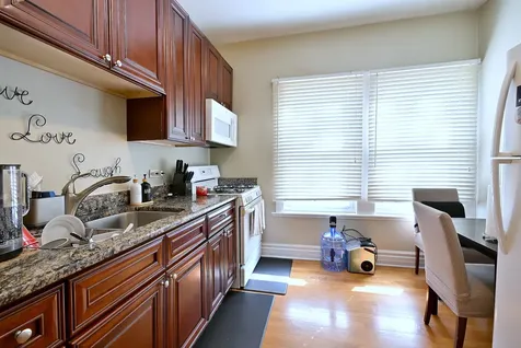 4703 West Parker Avenue Chicago IL 60639
