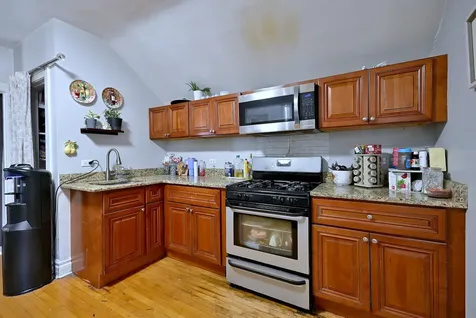 4703 West Parker Avenue Chicago IL 60639