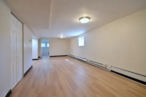 4703 West Parker Avenue Chicago IL 60639