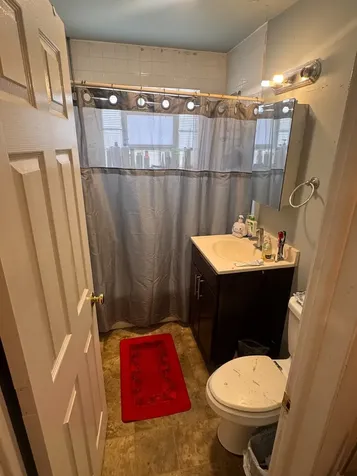 137 Linden Avenue Bellwood IL 60104