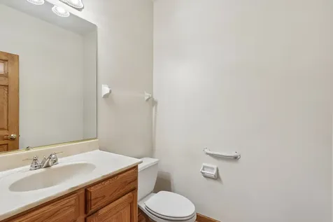 426 Heatherwood Drive SE Oswego IL 60543