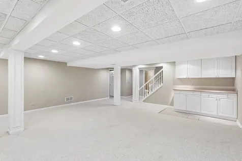 426 Heatherwood Drive SE Oswego IL 60543