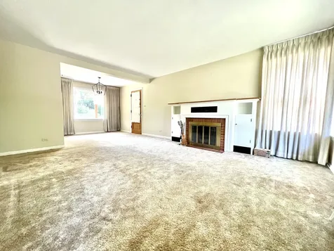 4633 Oakwood Avenue Downers Grove IL 60515