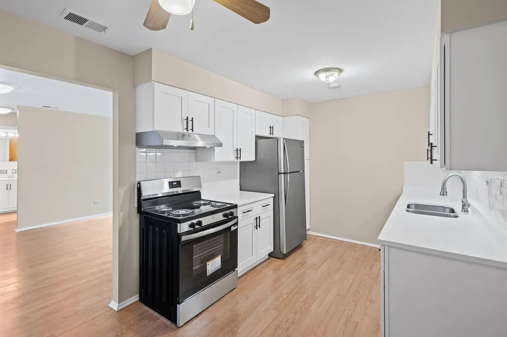 5005 Enfield Avenue Skokie IL 60077
