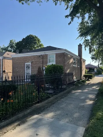 4501 South Lawler Avenue Chicago IL 60638