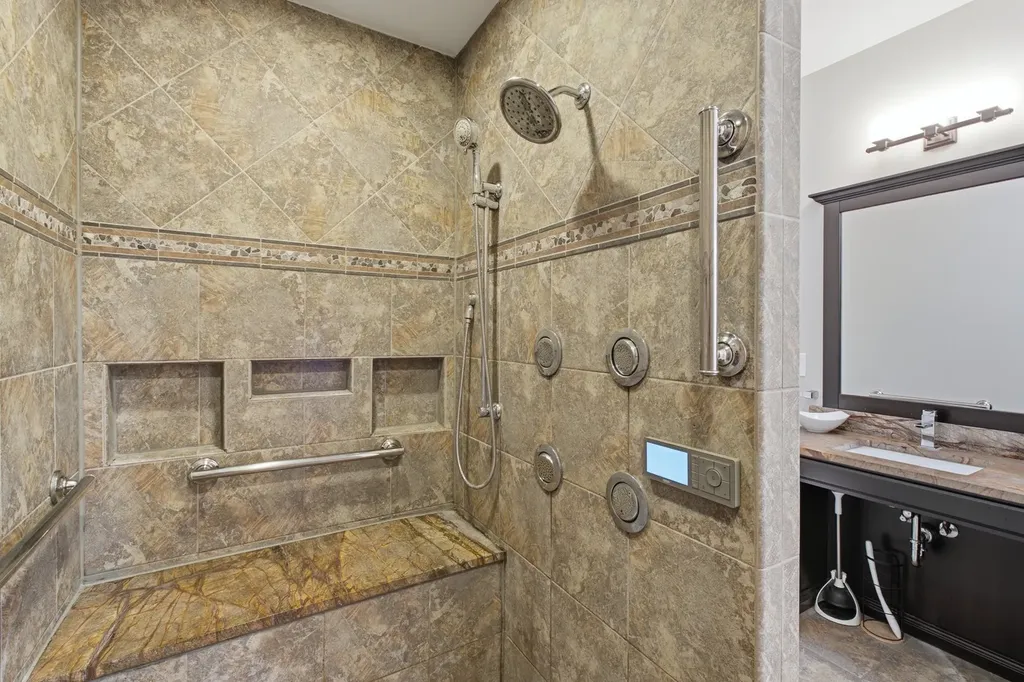 4527 Hatch Lane Lisle IL 60532