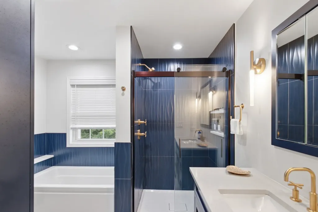 4527 Hatch Lane Lisle IL 60532