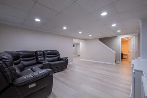 4527 Hatch Lane Lisle IL 60532