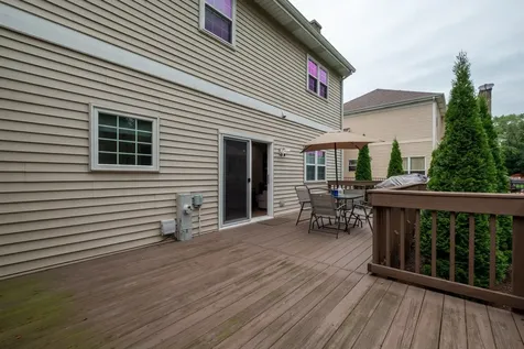 4527 Hatch Lane Lisle IL 60532