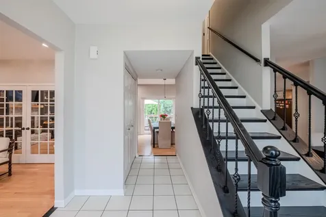 4527 Hatch Lane Lisle IL 60532