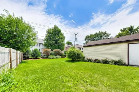 679 South Spring Road Elmhurst IL 60126