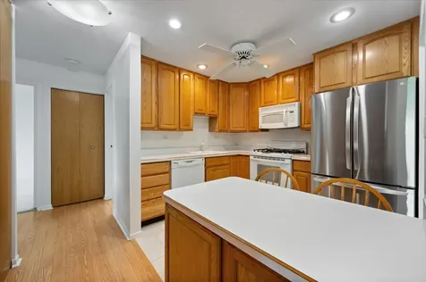 900 East Wilmette Road Palatine IL 60074