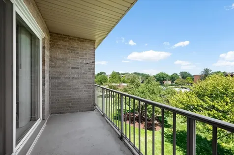 900 East Wilmette Road Palatine IL 60074