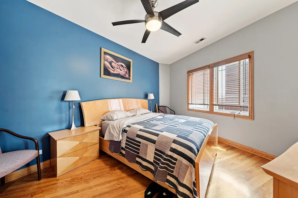 2455 West Ohio Street Chicago IL 60612