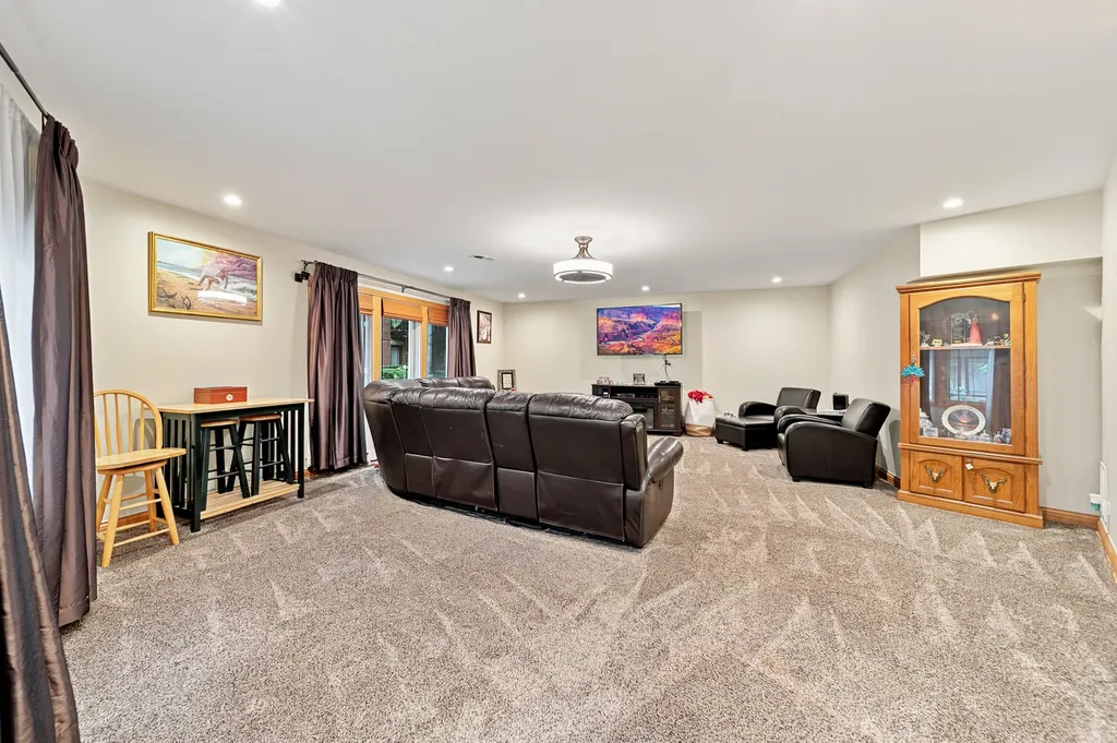 2455 West Ohio Street Chicago IL 60612