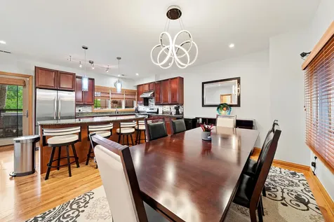 2455 West Ohio Street Chicago IL 60612