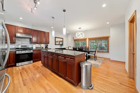2455 West Ohio Street Chicago IL 60612