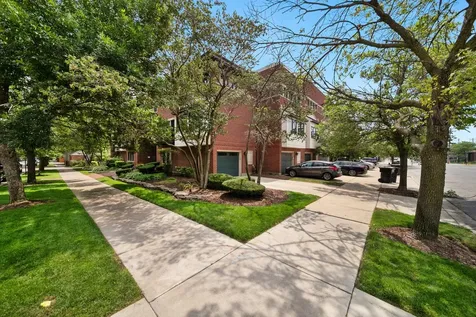 2455 West Ohio Street Chicago IL 60612