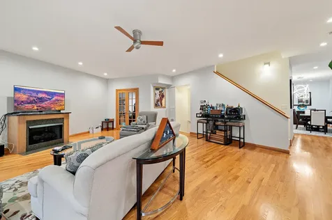 2455 West Ohio Street Chicago IL 60612