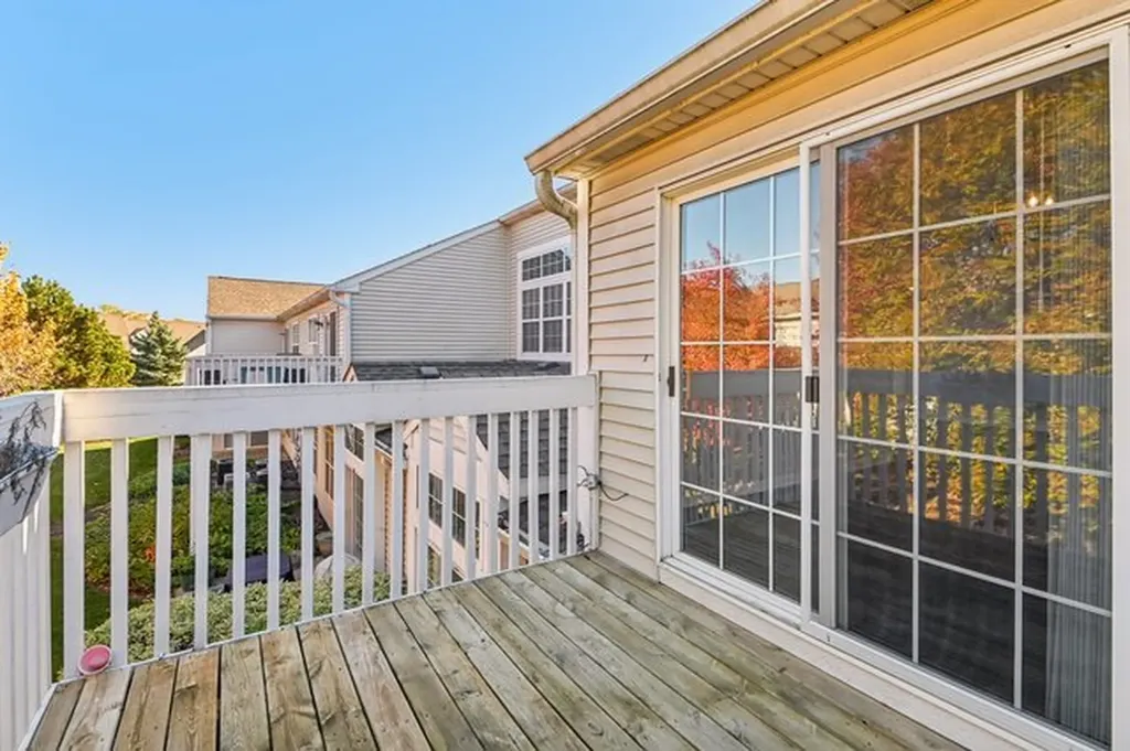 2227 Waterleaf Court Naperville IL 60564