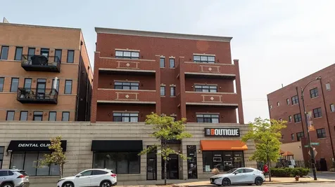 3929 North Western Avenue Chicago IL 60618