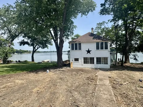 1308 Old Bay Road Johnsburg IL 60051