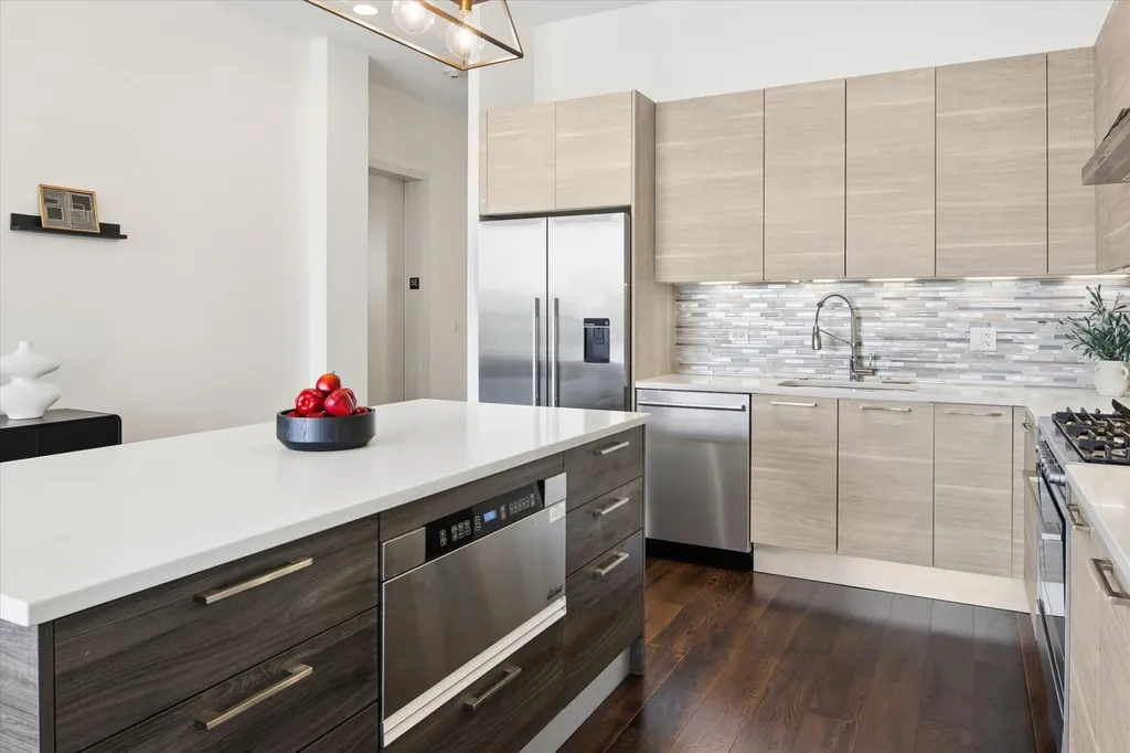 1124 West Adams Street Chicago IL 60607