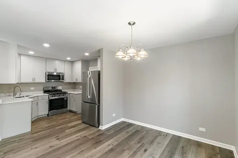 2726 College Hill Circle Schaumburg IL 60173