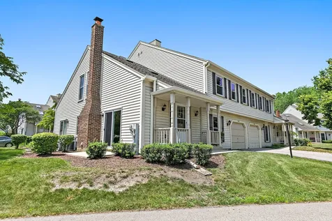 2726 College Hill Circle Schaumburg IL 60173