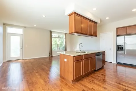 323 Aspen Pointe Road Vernon Hills IL 60061