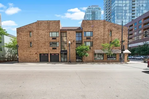 163 West Division Street Chicago IL 60610