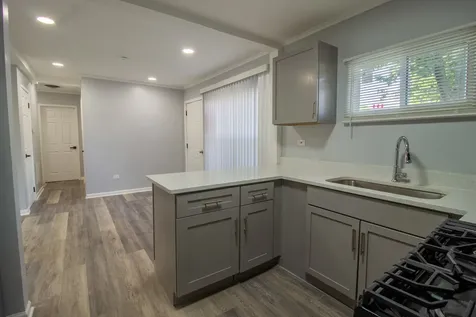 16523 Spaulding Avenue Markham IL 60428