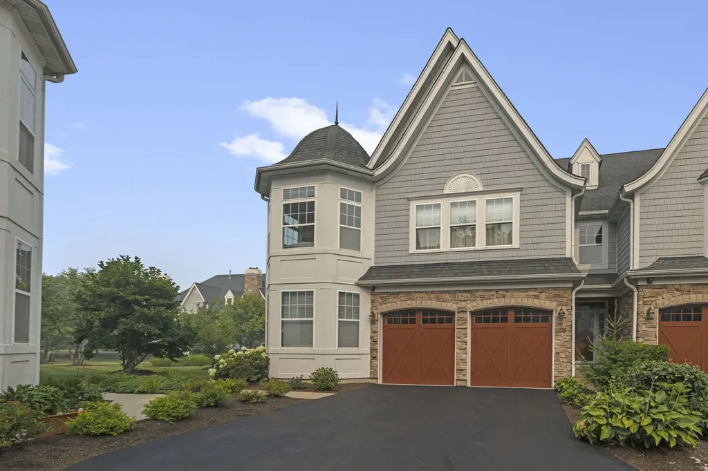 21914 West Talia Lane Deer Park IL 60010