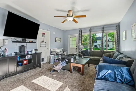 330 Pleasant Street Sheridan IL 60551