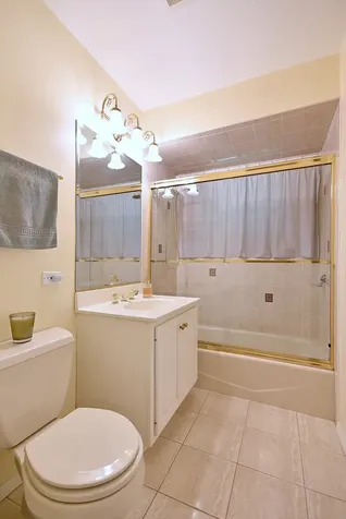 16W650 87TH Street Willowbrook IL 60527